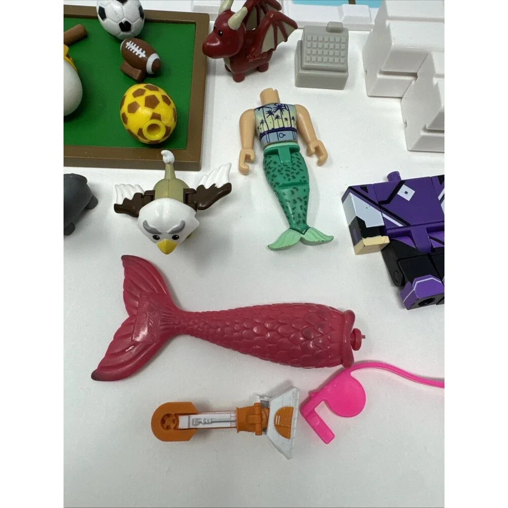 Large Mixed Lot Roblox Action Figures Character Toys With Accessories NO CODES